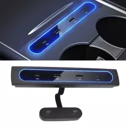 Tesla Model Y USB HUB 4 Çıkışlı